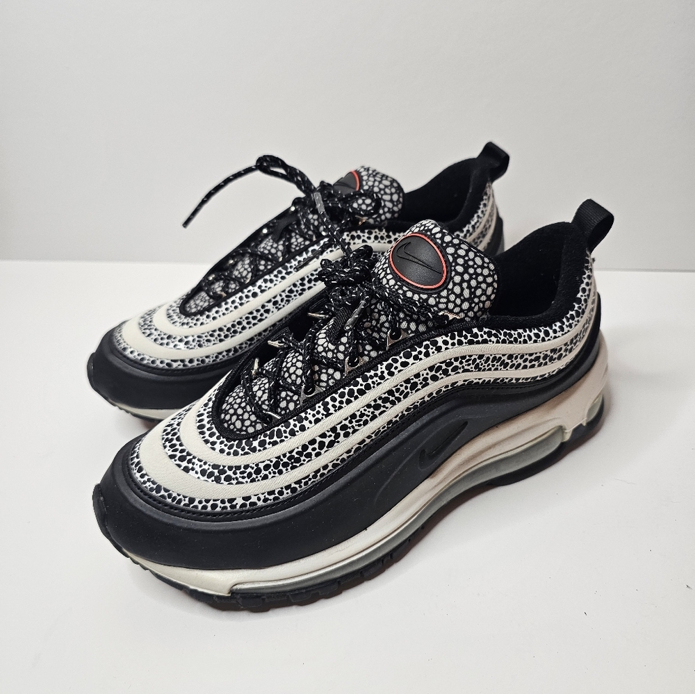 Nike Air Max 97 SE Phantom/Blk Chile Red Women Size 9 Mens 7.5 Made In Vietnam - Picture 16 of 16